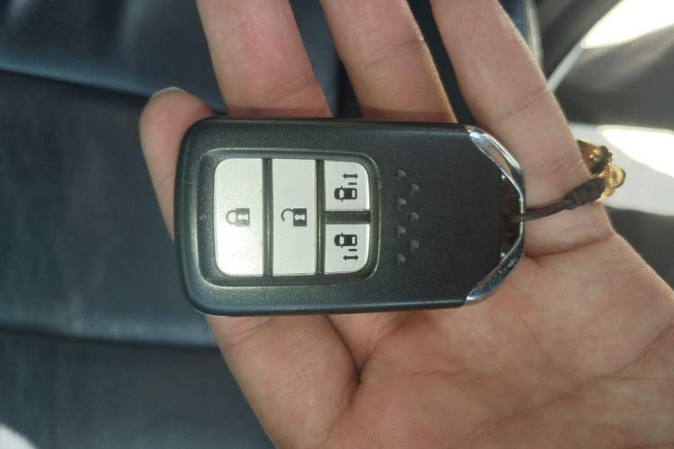 Used Honda Elysion 2016 2.4L Supreme Edition