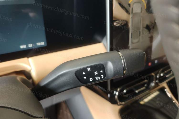 Used Leapmotor C01 2024 Pure Electric 525 Luxury Edition Gear Lever