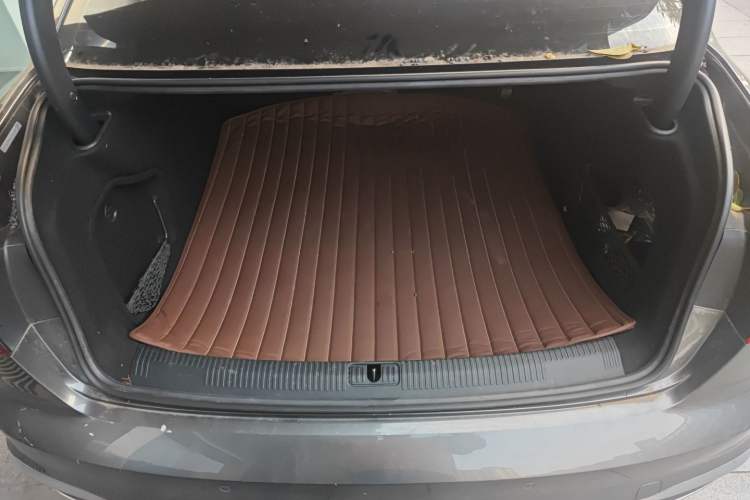 Used Audi A4L 2020 40 TFSI Luxury Dynamic Model