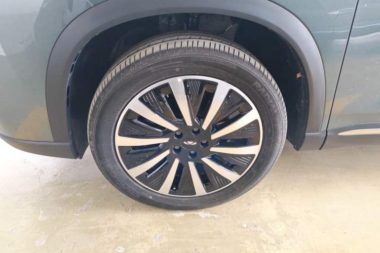 Used Chery Fengyun T8 2025 1.5T 130km Deluxe Version 5 Seats Exterior 4