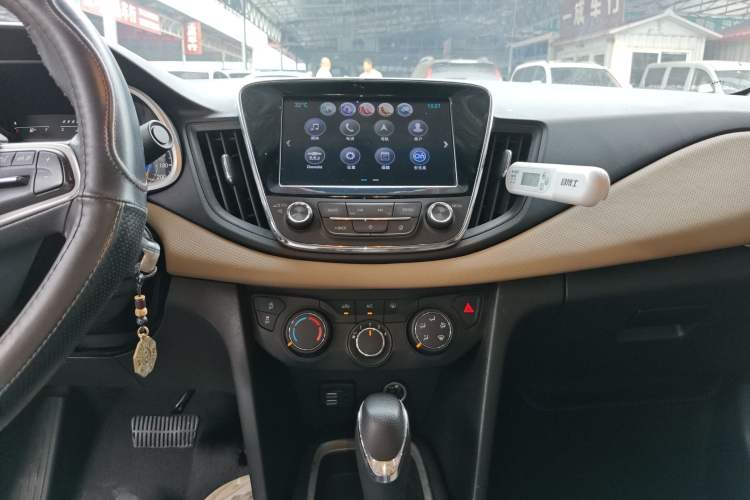 Used Chevrolet Monza 2020 320 Automatic Enjoyment Edition