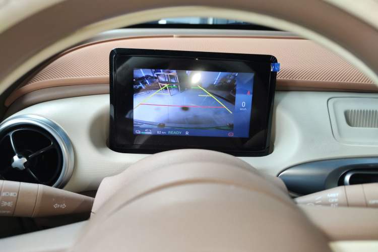 Used Wuling Hongguang MINIEV 2025 Four-Door Version Advanced Edition
