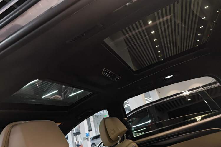 Used Buick GL8 2022 ES Landtrek 653T Flagship Model