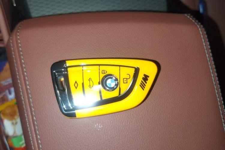Used BMW 3 Series 2025 330i M Sport Night Edition Package Vehicle Key