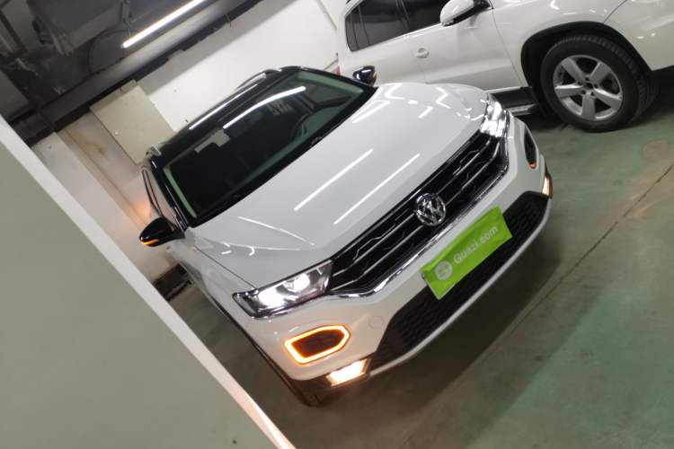 Used Volkswagen T-ROC 2018 280TSI DSG Two-Wheel Drive Advanced Version China V Emission Standard