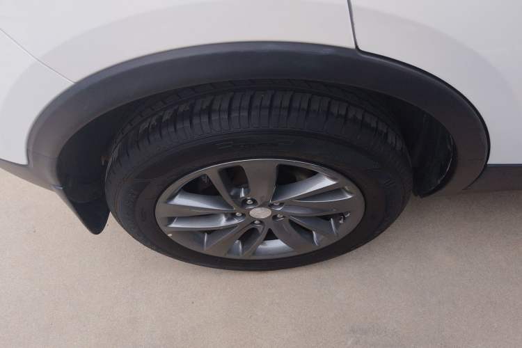 Used Buick Encore 2016 18T Automatic Two-Wheel Drive Urban Leading Edition Right Rear Wheel Hub