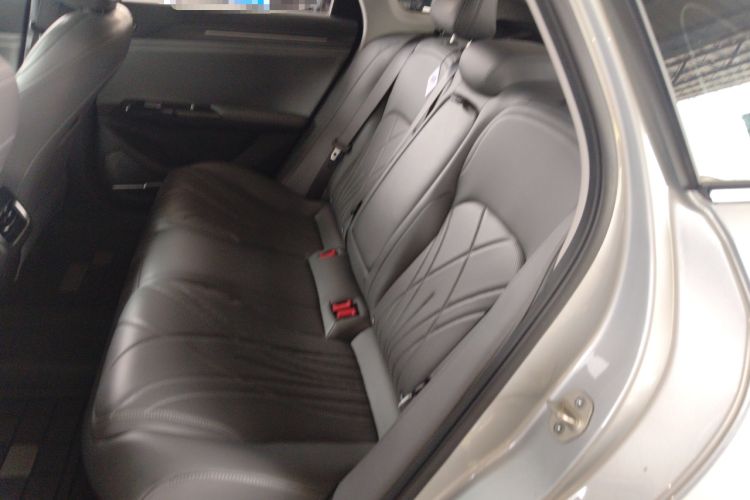Used Geely Galaxy L6 2025 EM-i 140km Starship Edition Left Rear Seat