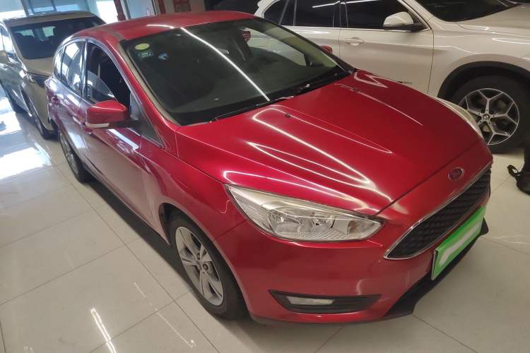 Used Ford Focus 2017 Hatchback 1.6L Automatic Comfort Plus SmartDrive Edition Exterior 1