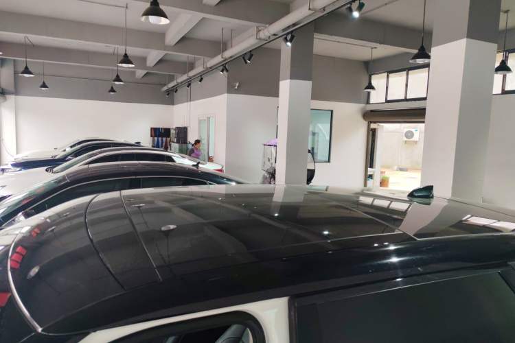 Used Land Rover Range Evoque 2021 Range Rover Evoque 200 PS R-Dynamic Standard Elite Edition Roof