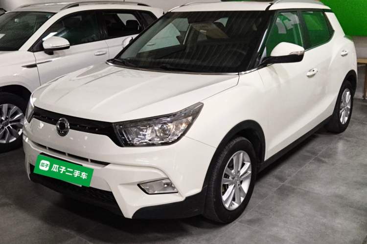 Used SsangYong Tivolan 2015 1.6L Automatic Two-Wheel Drive YARiS L Version