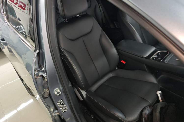 Used Baojun Yunhai 2024 140km Plug-in Hybrid Version