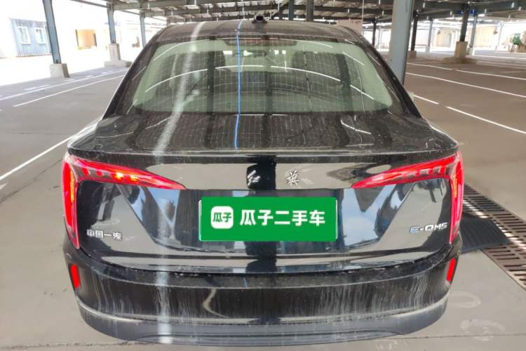 Used Hongqi E-QM5 2024 450km Range Commuter Version
