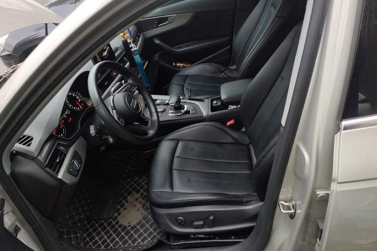 Used Audi A4L 2017 40 TFSI Ambition Edition