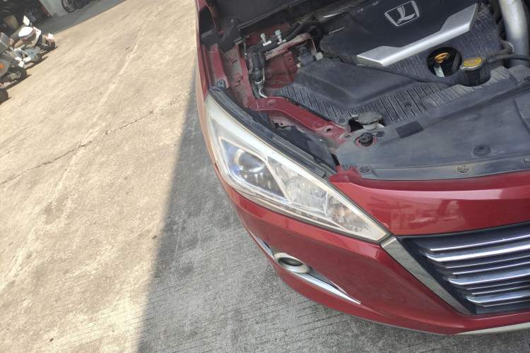 Used Luxgen U6 SUV 2015 1.8T Enhanced Charm Edition
