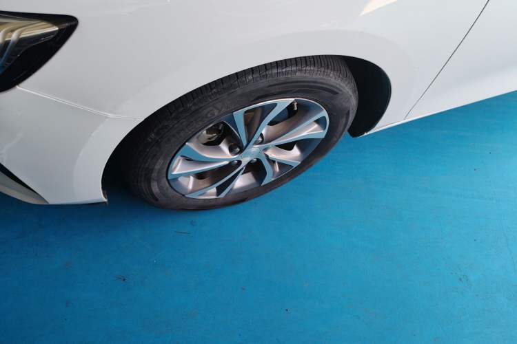 Used Buick Verano 2022 Pro 533T Enjoyment Edition Left Front Wheel Hub