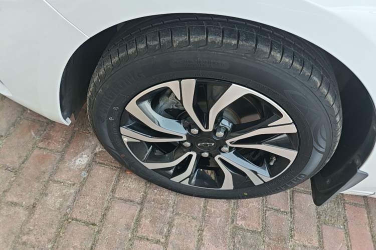 Used Chevrolet Monza 2019 RS 330T Automatic Comfort Edition China VI Standard