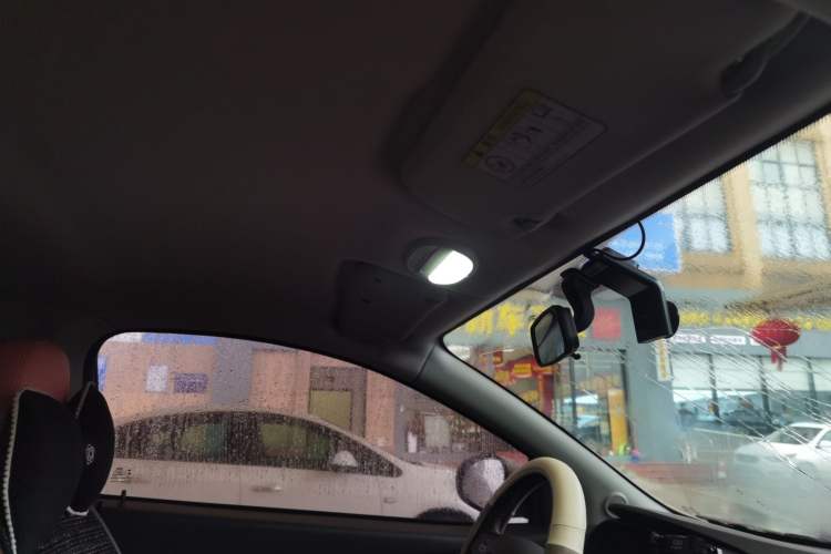 Used Chery Little Ant 2022 Sweet Pink Edition Low-Sugar Version Lithium Iron Phosphate 29.2 kWh 30 kW 301 km