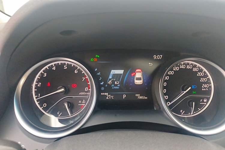 Used Toyota Camry 2019 Revised Version 2.0G Luxury Edition
