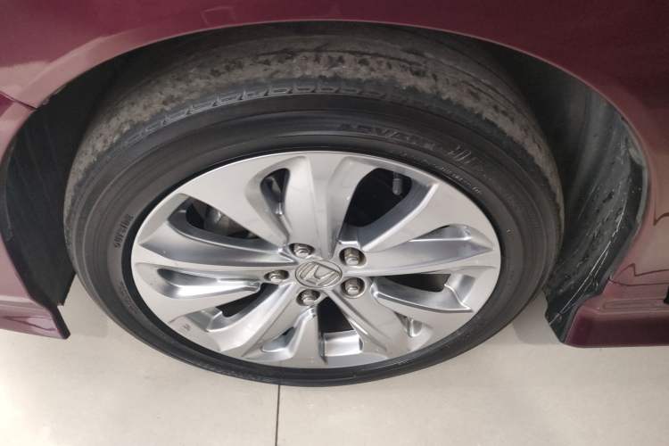 Used Honda Jade 2017 1.8L automatic Comfort version 5 seats