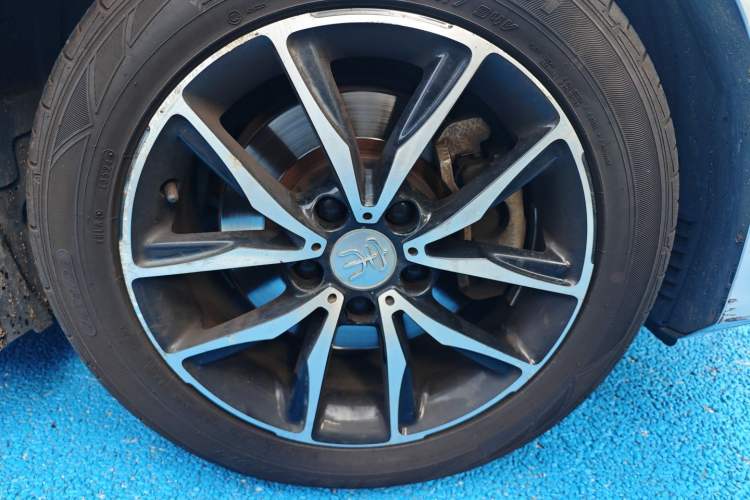 Used BYD Song MAX 2017 1.5T Automatic Smart Connect Prestige 7-Seater
