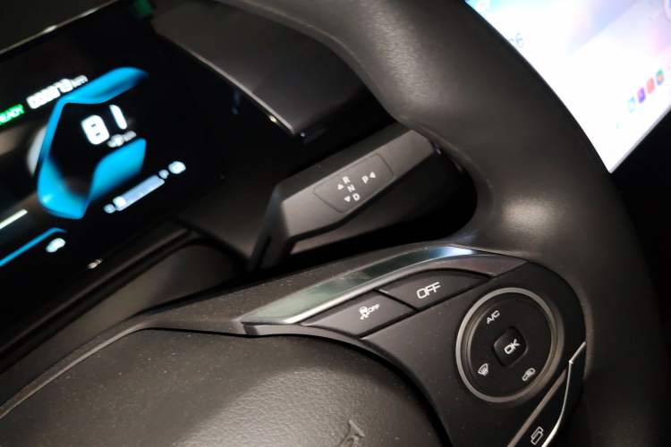 Used Dongfeng Aeolus SKY EV01 2025 530 km AIR Elite Edition
