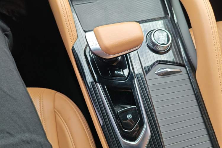 Used Geely Auto Monjaro L Intelligent Engine 2024 1.5T Galaxy Edition
