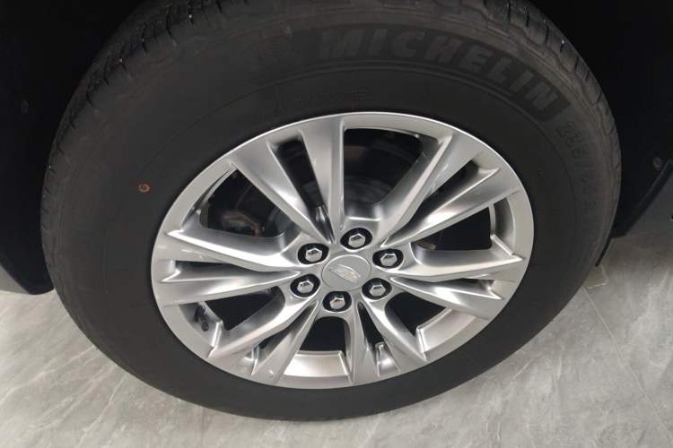 Used Cadillac XT5 2021 2.0T Two-Wheel Drive Luxury Version
