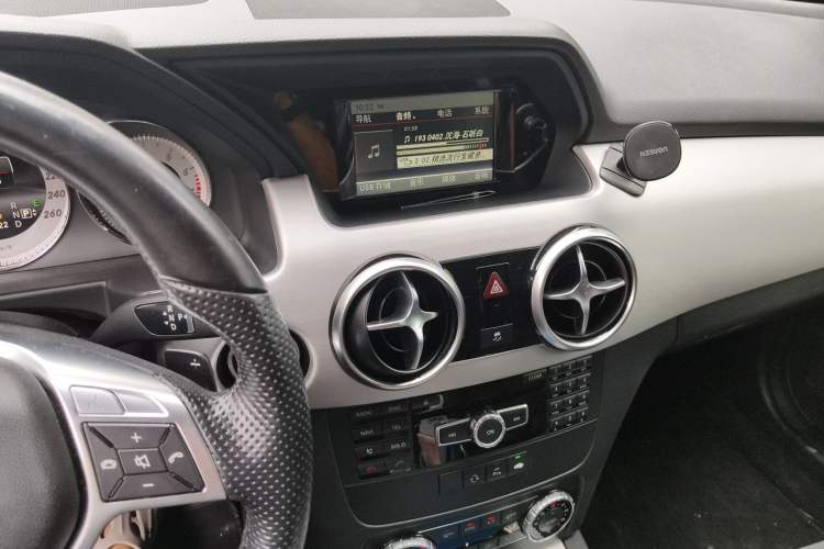 Used Mercedes-Benz GLK-Class 2014 GLK 200 Standard Model
