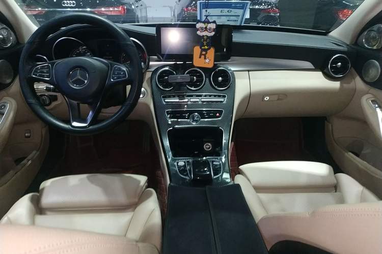 Used Mercedes-Benz C-Class 2016 C 200 L Sport Edition