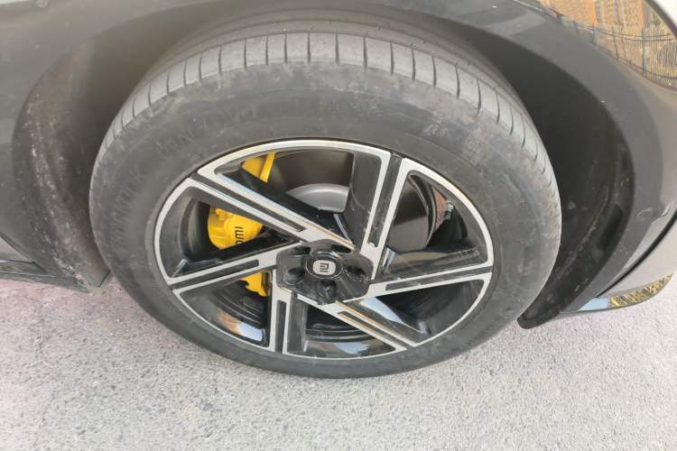 Used Xiaomi Auto YU7 2025 Ultra-Long Range Rear-Wheel Drive Version