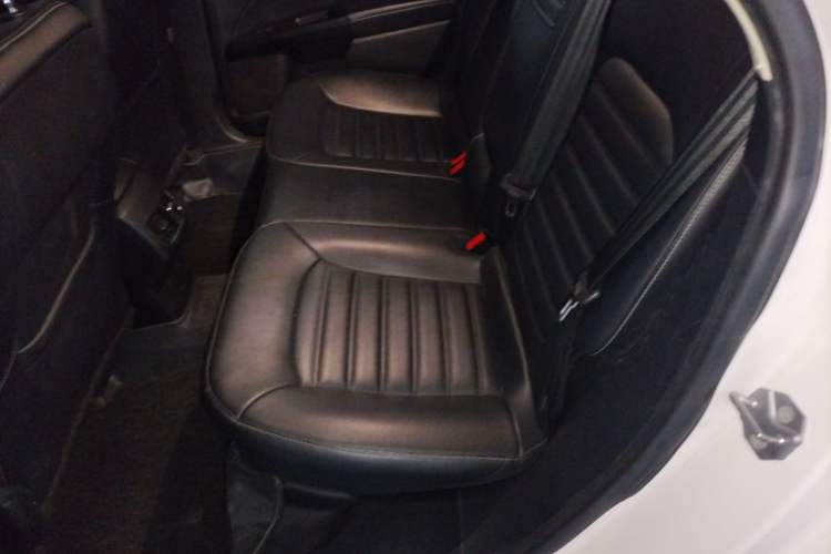 Used Ford Mondeo New Energy 2018 2.0 PHEV Smart-Controlled Fashion Edition China VI Standard
