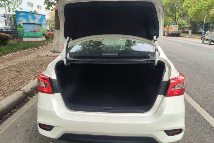 Used Nissan Sylphy 2024 Facelifted Three Classic 1.6XE CVT Comfort Edition Trunk