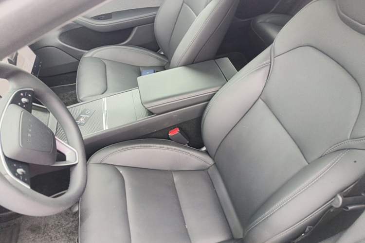 Used Tesla Model 3 2023 Rear-Wheel-Drive Version
