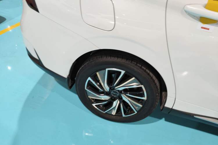 Used FORTHING Yacht 2022 1.5T DCT Chasing-the-Waves Edition