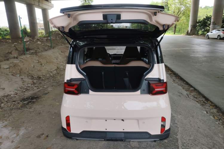 Used Wuling Hongguang MINIEV 2022 GAMEBOY 200km Gaming Edition with Lithium Iron Phosphate Trunk