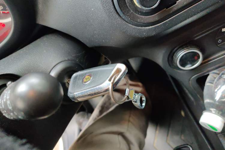 Used MG 3 2014 1.5L AMT Elite Edition Vehicle Key