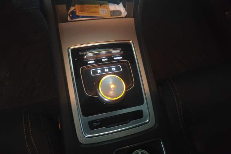 Used Roewe i6 New Energy 2017 45T Hybrid Connect & Smart Enjoyment Edition