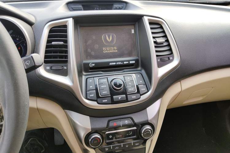 Used CHANGAN Eado 2015 1.6L Manual Luxury Model China V Standard