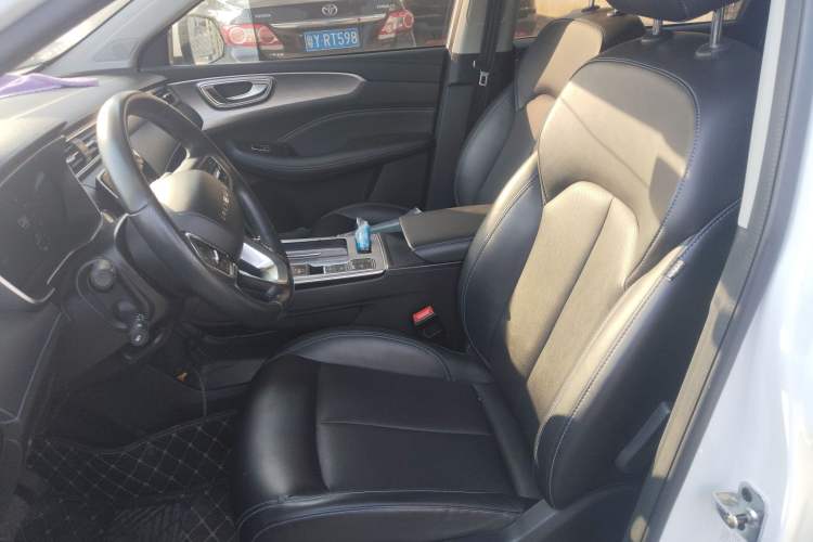 Used Roewe RX5 2020 PLUS 300TGI Automatic Ali National Trend Flagship Edition