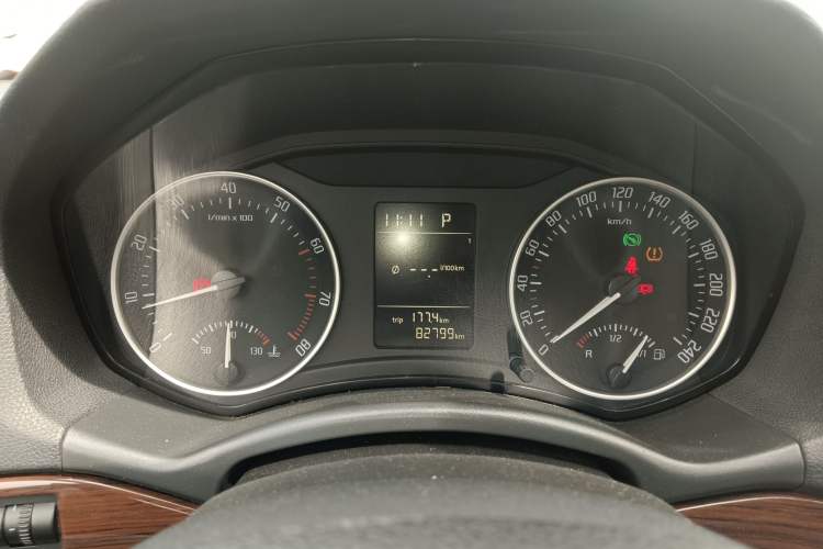 Used Skoda Octavia 2014 1.6L Automatic Yijun Edition Instrument Cluster