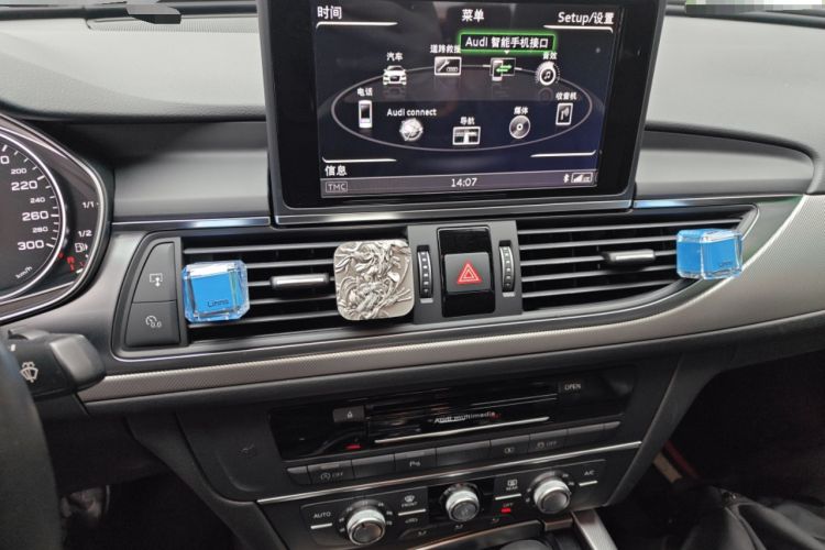 Used Audi A6L 2018 30th Anniversary Edition 35 TFSI Fashion Model
