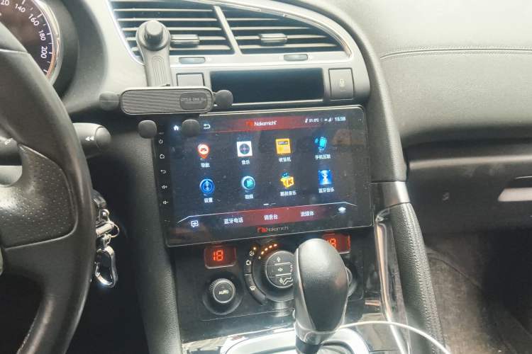 Used Peugeot 3008 2013 2.0L Automatic Trend Edition Audio And AC Panel