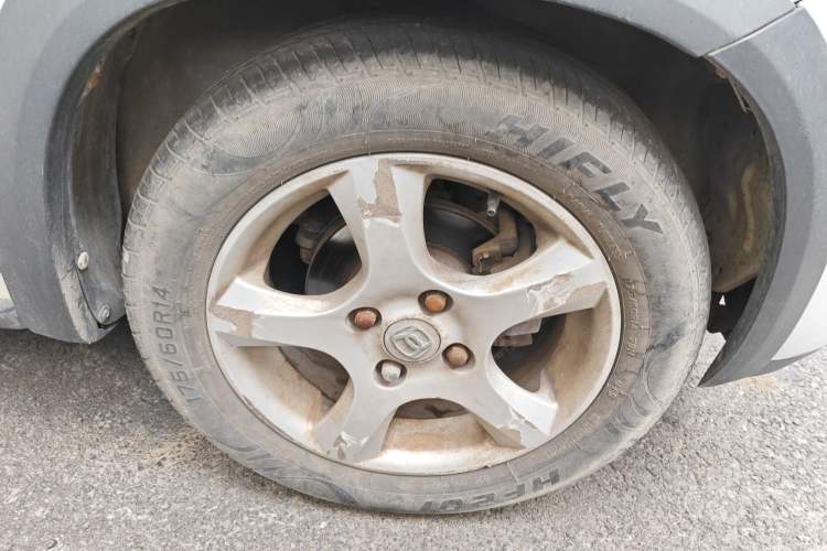 Used Suzuki Wagon R X5 2013 Cruise Edition 1.4L VVT Luxury Model China IV Standard Right Front Wheel Hub