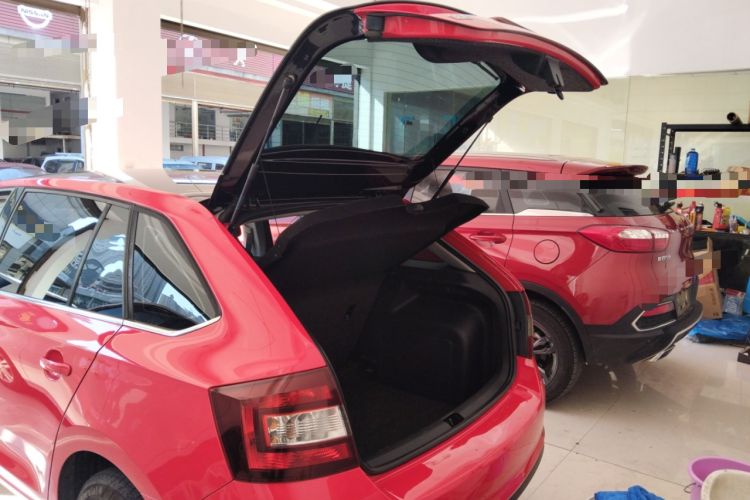 Used Skoda Rapid Spaceback 2016 Revised 1.6L Automatic Smart Drive Version