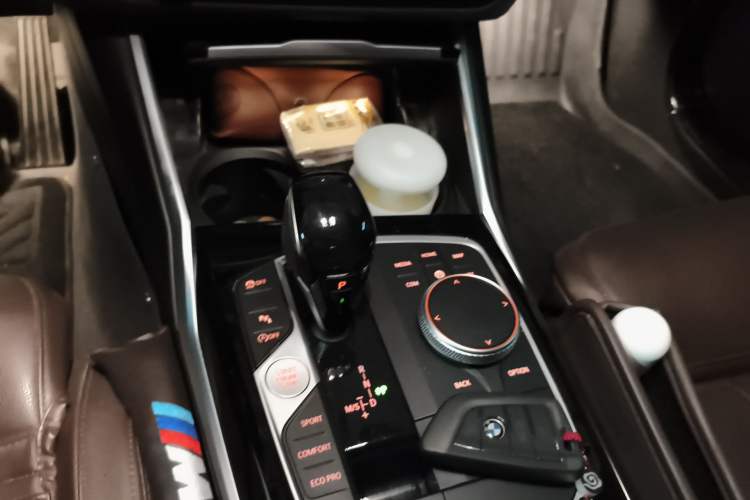 Used BMW 3 Series 2020 325Li First Edition Gear Lever