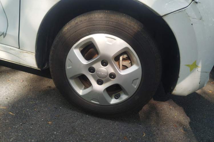 Used Roewe Clever 2021 302 km New Four-Seater Super-Efficient Version