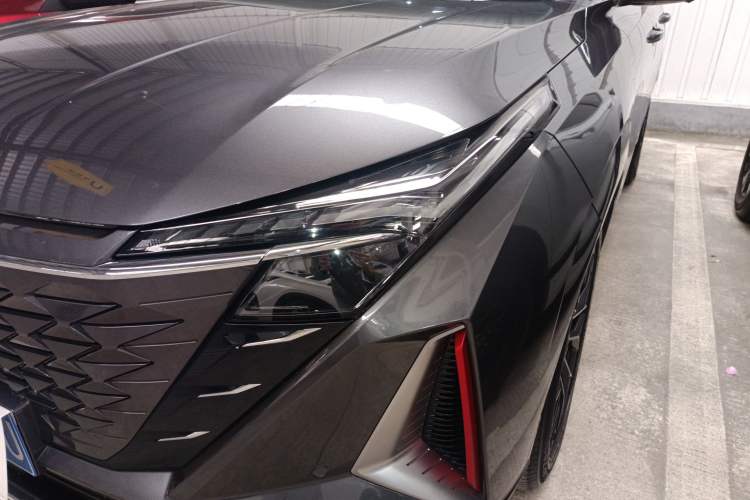 Used Oshan Z6 2022 Blue Whale 1.5T DCT Smart Edition
