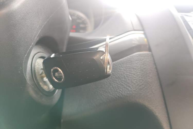 Used Haval H5 Classic 2013 Zhizun Edition 2.0T Manual 4x4 Elite Model
