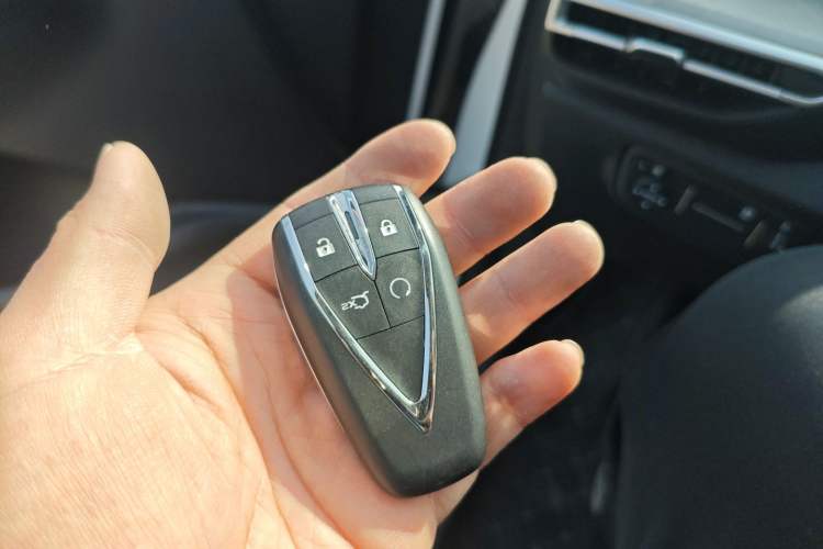 Used CHANGAN Eado 2022 PLUS Blue Whale NE 1.4T GDI DCT Prestige Edition Interior 1