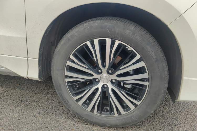 Used Honda Avancier 2017 370TURBO 2WD Luxury Edition Right Front Wheel Hub